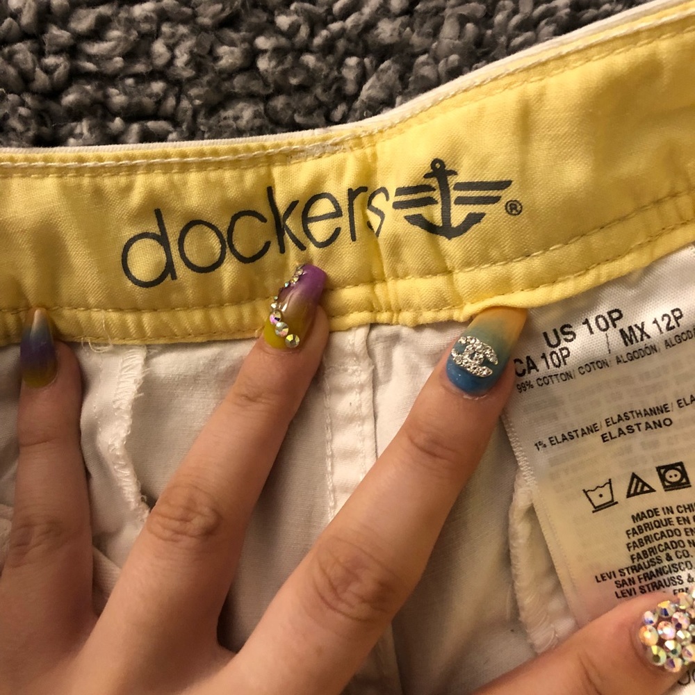 Dockers, white capris